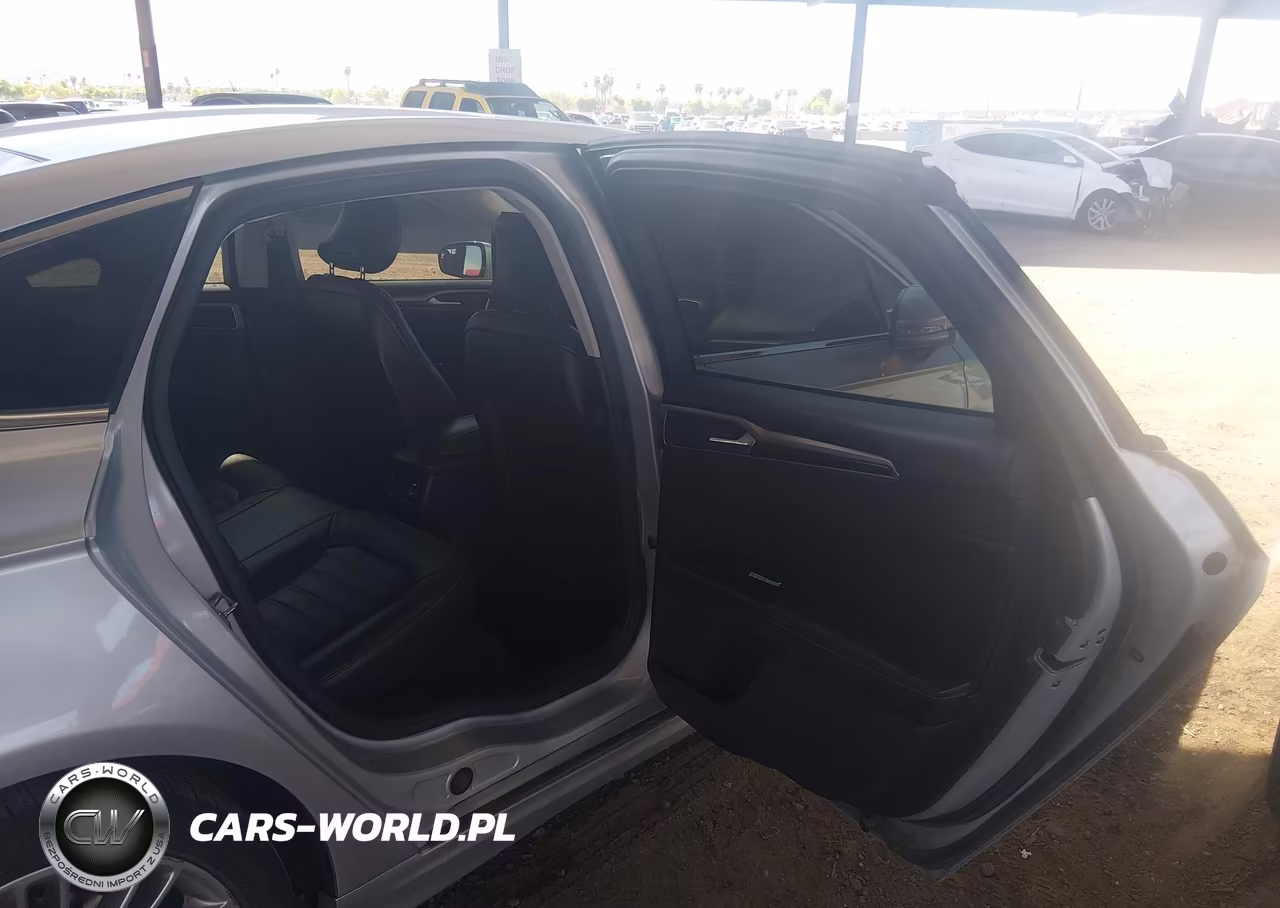 2016 Ford Fusion Se VIN:3FA6P0H92GR112615 - 8