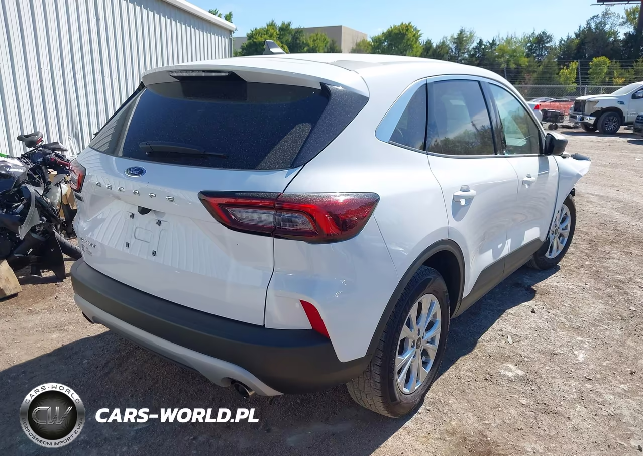 2023 Ford Escape Active VIN:1FMCU0GN7PUB05314 - 4