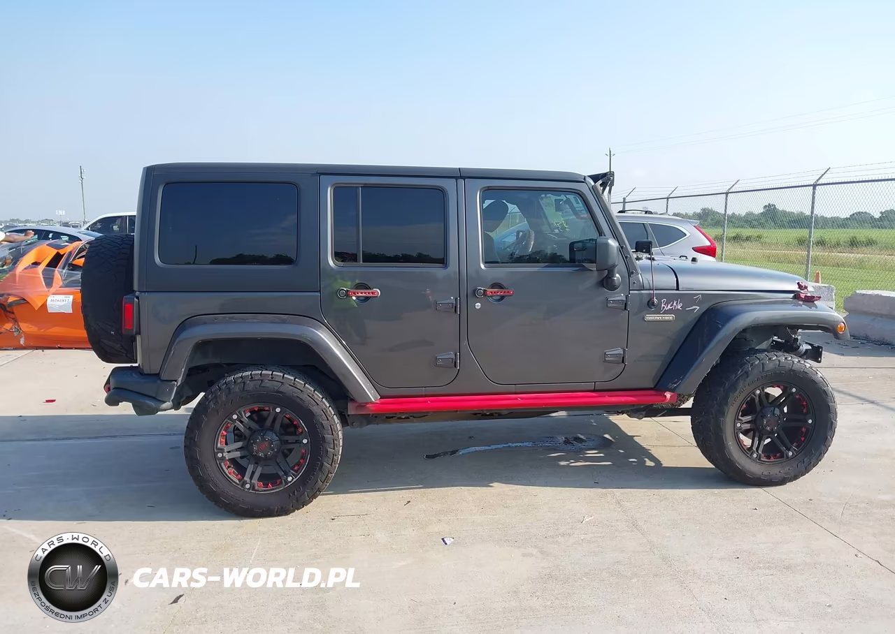 2018 Jeep Wrangler Jk Unlimited Freedom Edition 4X4 VIN:1C4BJWDG8JL821380 - 13