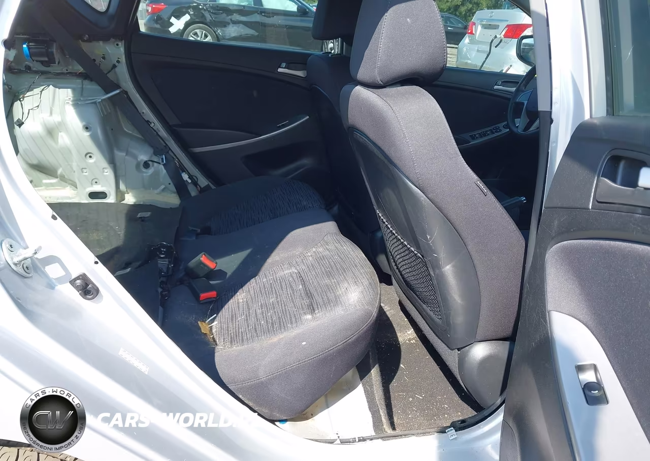 2016 Hyundai Accent Se VIN:KMHCT5AE4GU236791 - 8