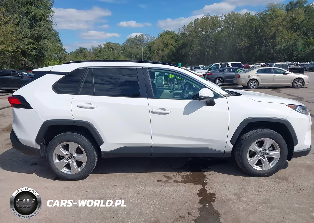 2021 Toyota Rav4 Xle VIN:2T3P1RFV6MC234472 - 13