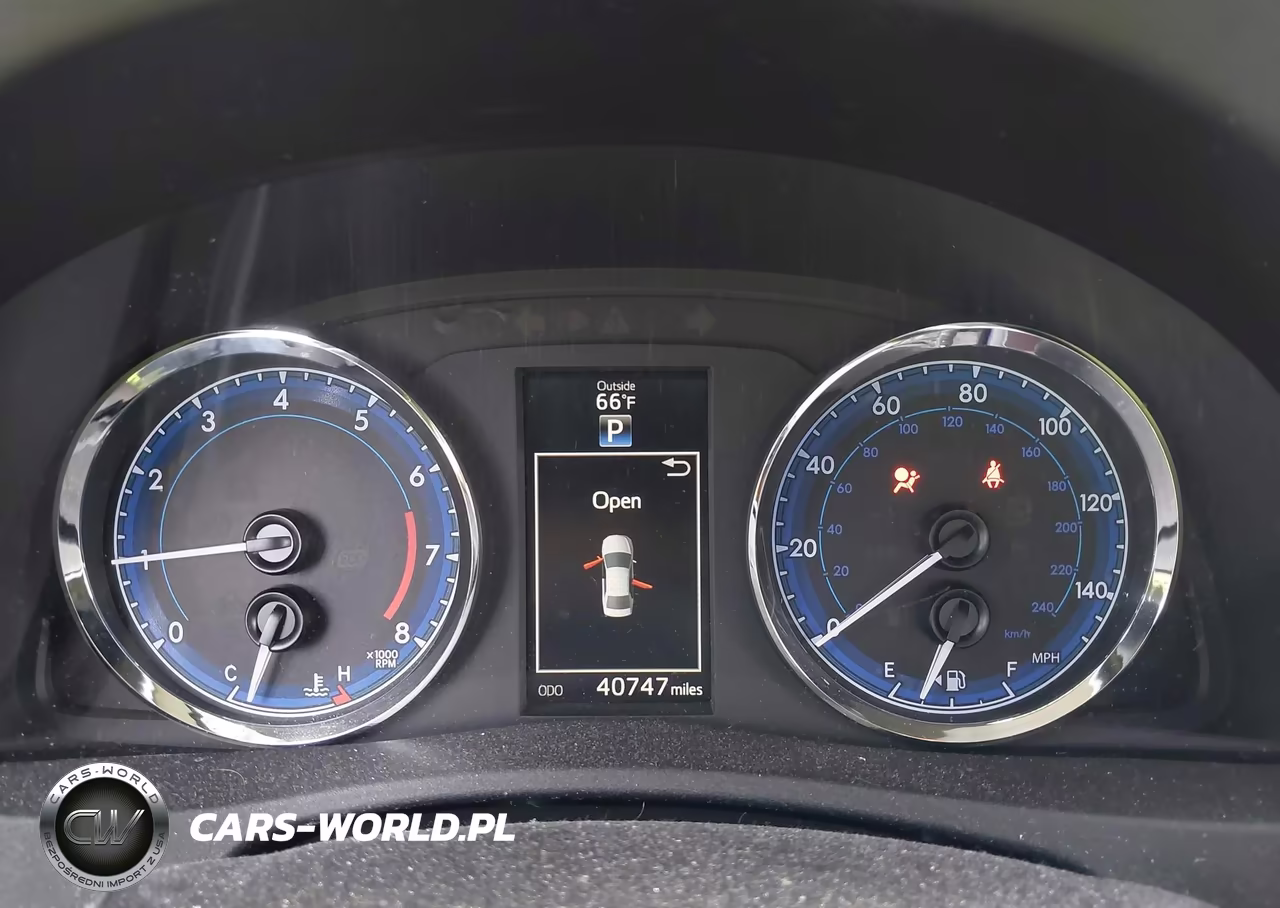 2019 Toyota Corolla Se VIN:2T1BURHE6KC128057 - 7