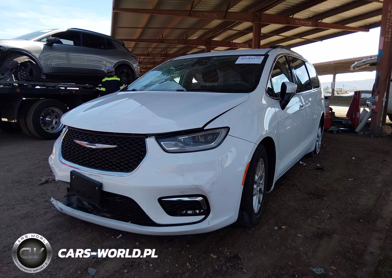 2023 Chrysler Pacifica Touring L VIN:2C4RC1BGXPR606694 - 2