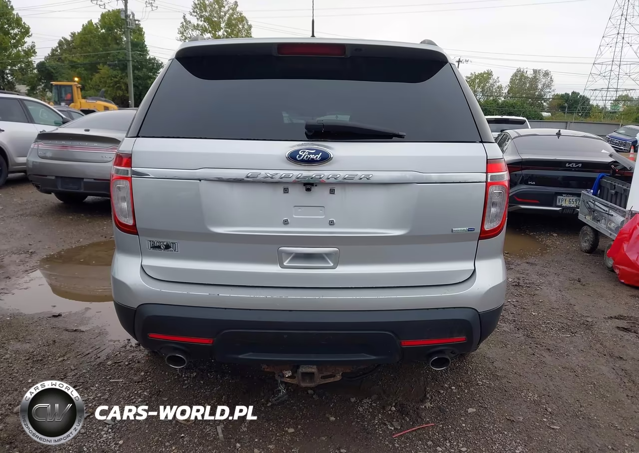 2015 Ford Explorer VIN:1FM5K8B84FGA62241 - 17
