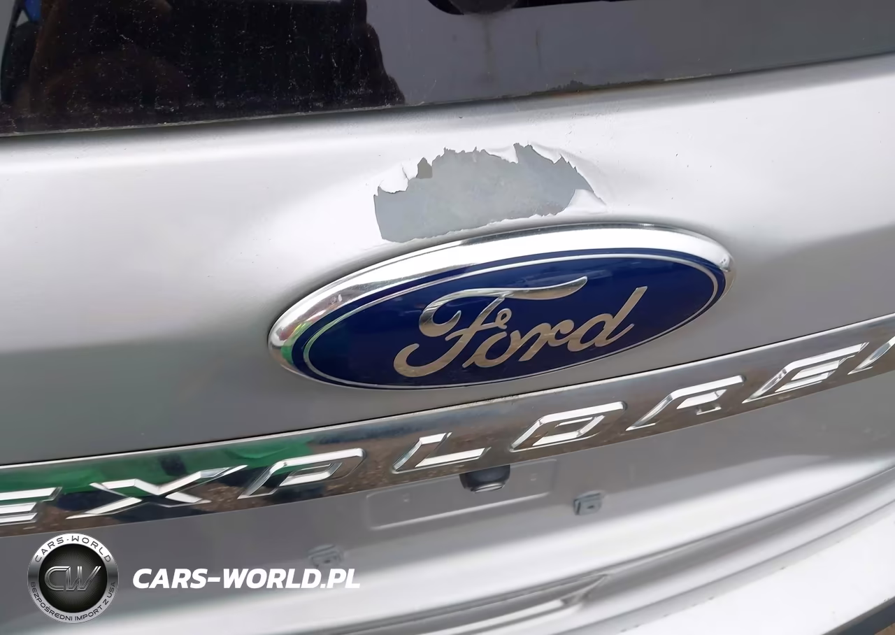 2015 Ford Explorer VIN:1FM5K8B84FGA62241 - 18
