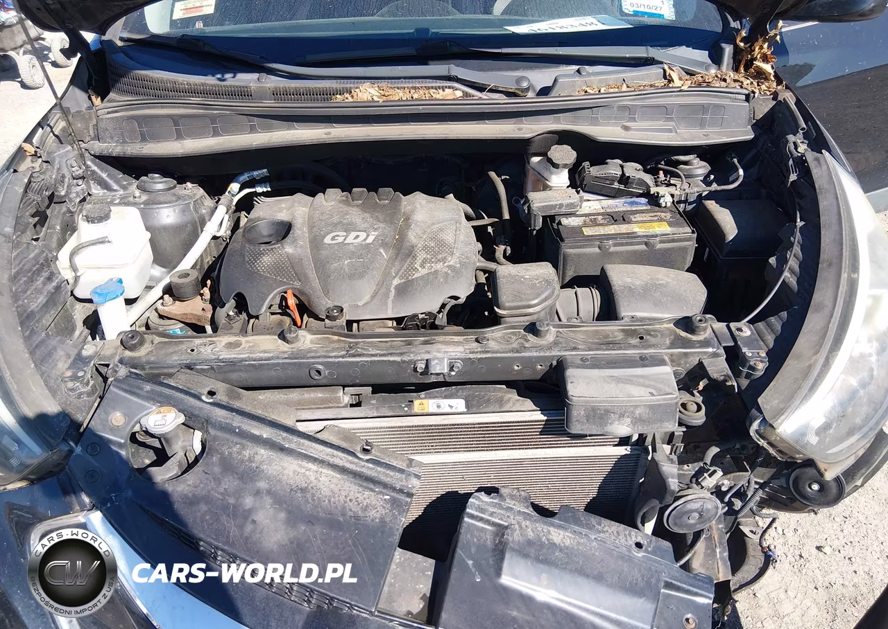 2015 Hyundai Tucson Limited VIN:KM8JUCAGXFU975415 - 10