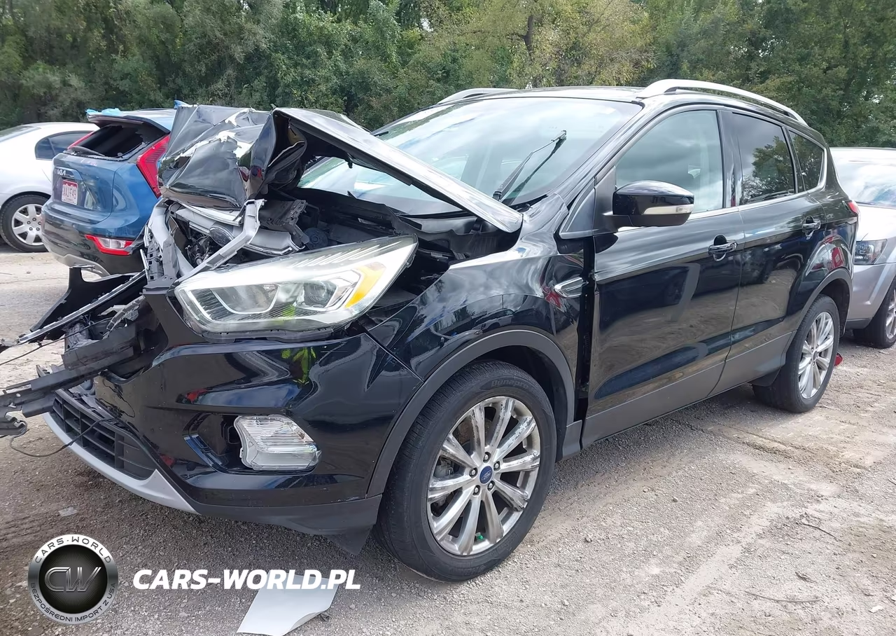 2017 Ford Escape Titanium VIN:1FMCU9J91HUE88913 - 2