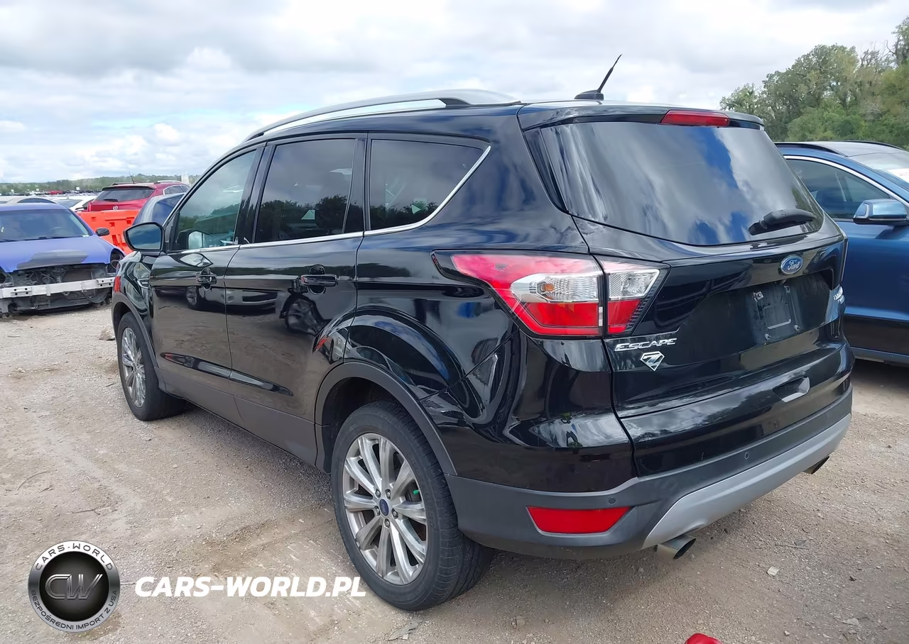 2017 Ford Escape Titanium VIN:1FMCU9J91HUE88913 - 3