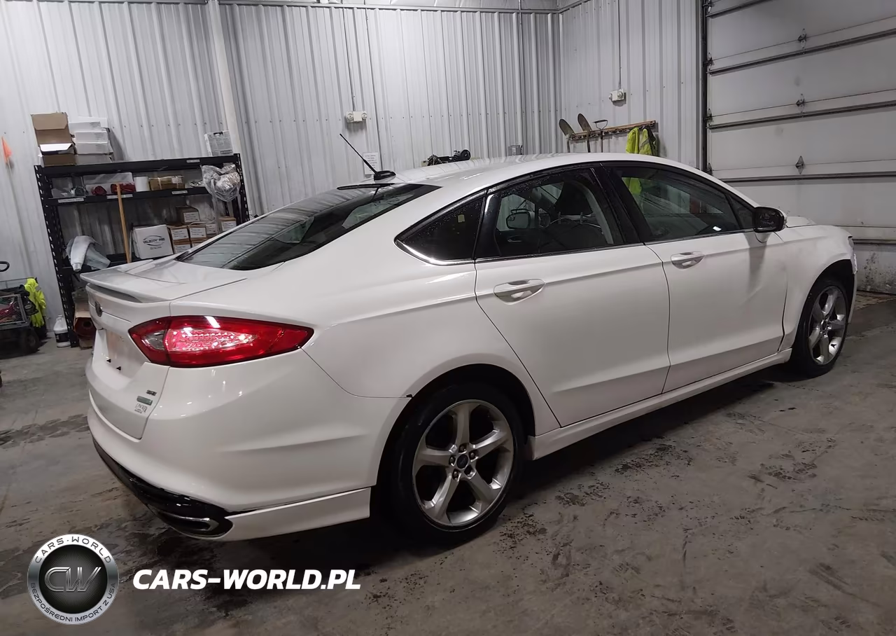 2015 Ford Fusion Se VIN:3FA6P0H98FR269032 - 4