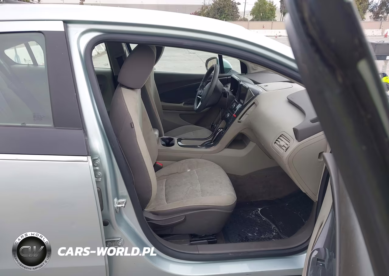 2013 Chevrolet Volt VIN:1G1RE6E42DU128304 - 5