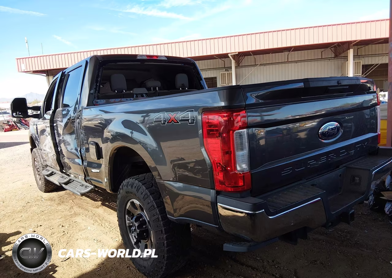 2017 Ford F-250 Xlt VIN:1FT7W2BT5HEB36817 - 6