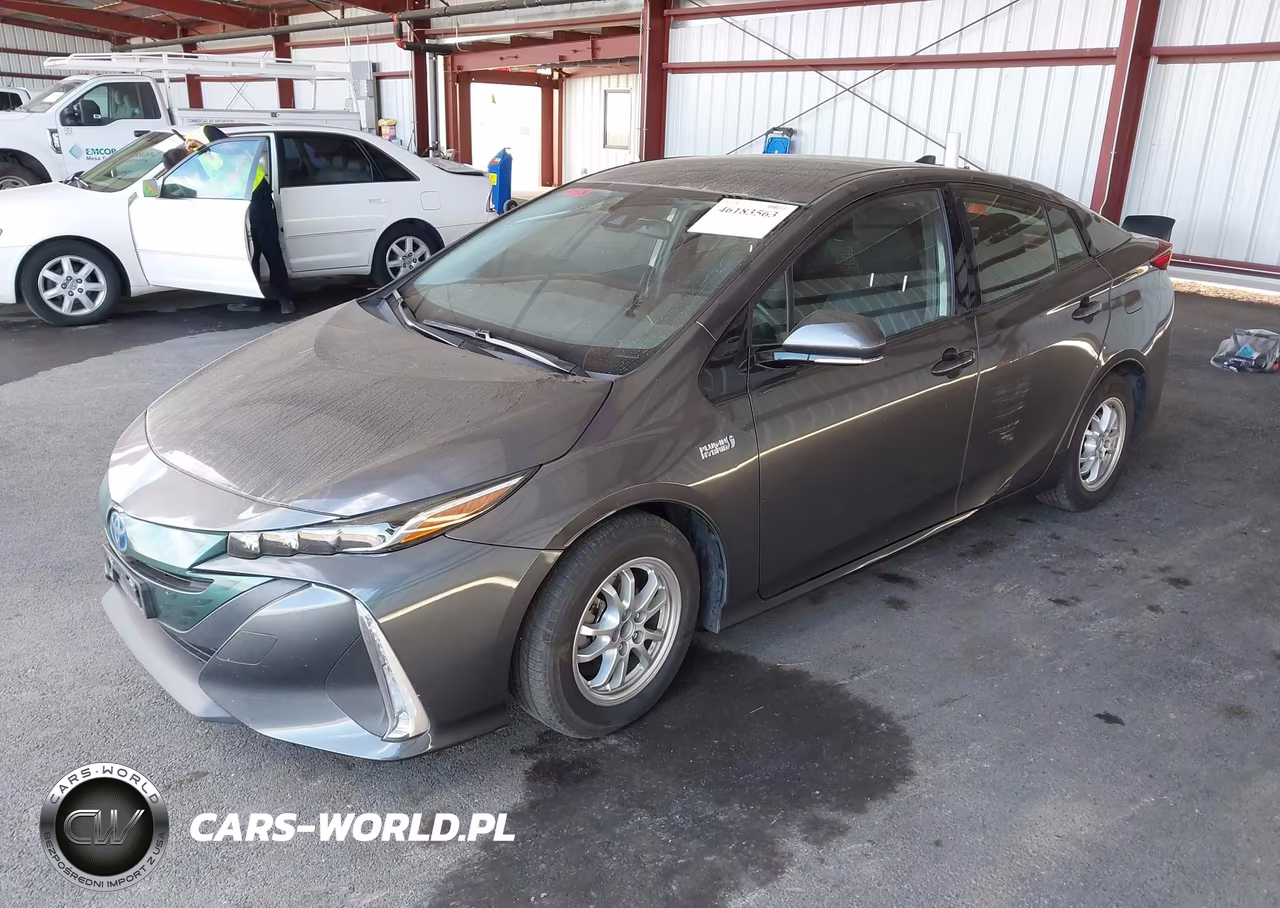2019 Toyota Prius Prime Plus VIN:JTDKARFP3K3112243 - 2