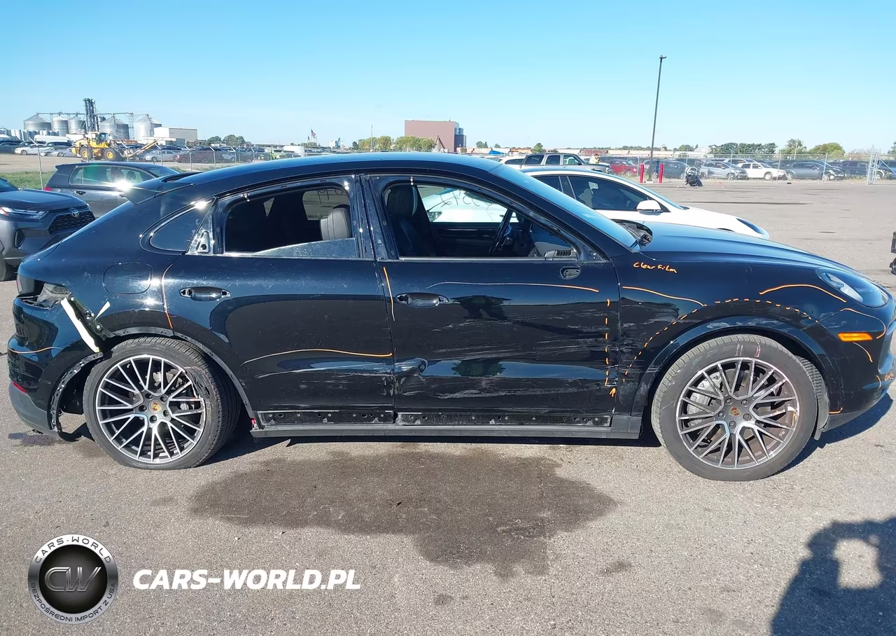 2020 Porsche Cayenne Coupe S VIN:WP1BB2AYXLDA57269 - 6