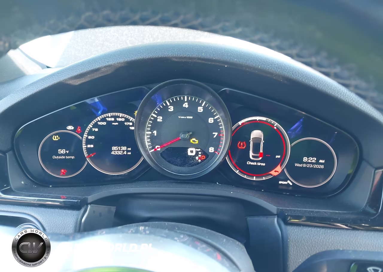 2020 Porsche Cayenne Coupe S VIN:WP1BB2AYXLDA57269 - 7