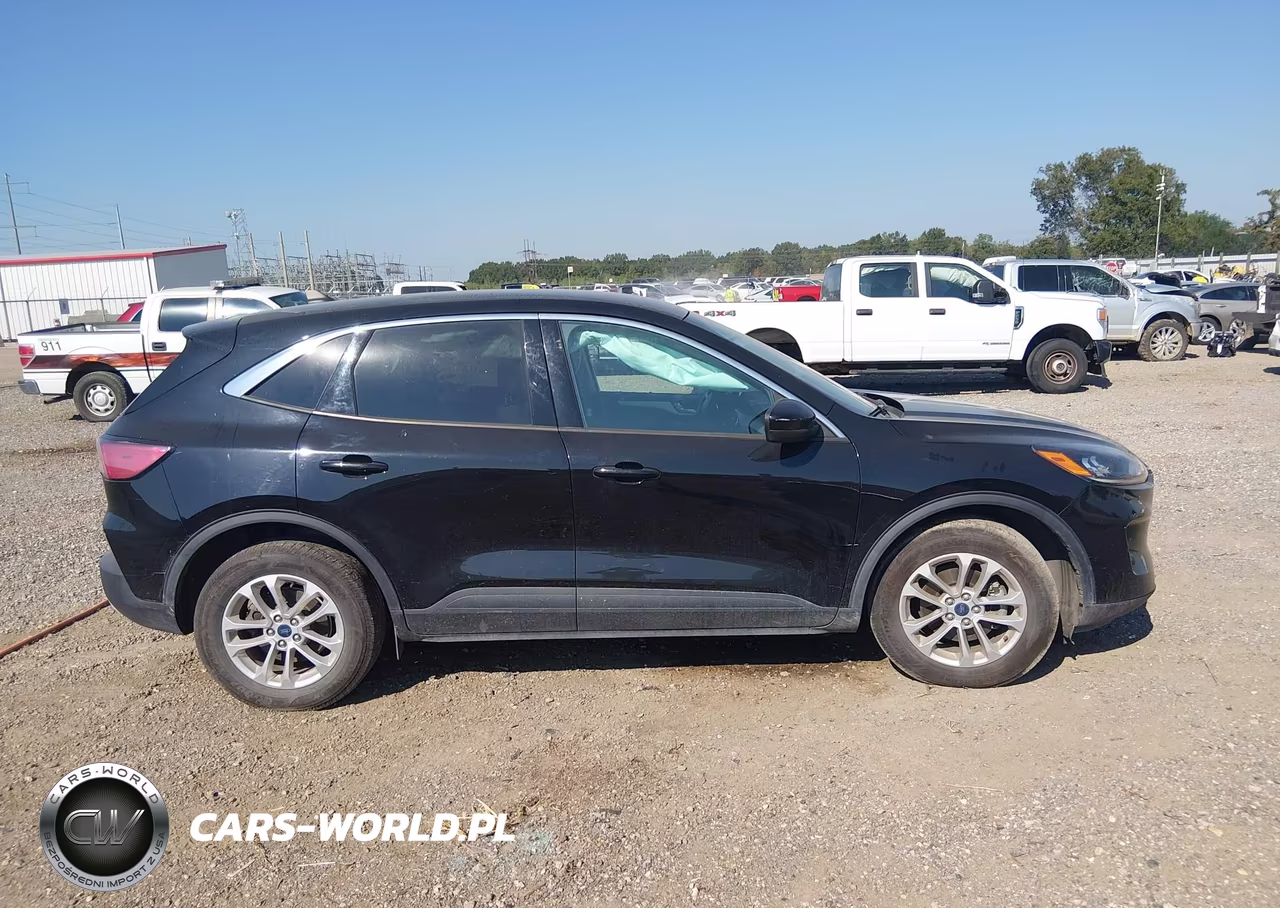 2020 Ford Escape Se VIN:1FMCU0G67LUC57516 - 13