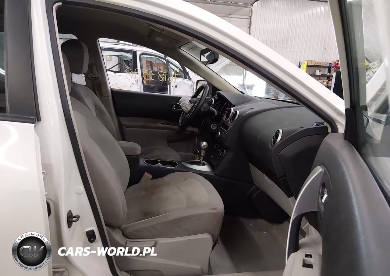 2010 Nissan Rogue S VIN:JN8AS5MV7AW611535 - 5