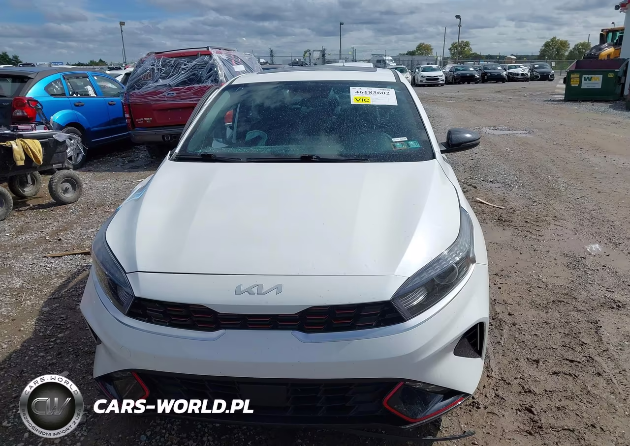 2024 Kia Forte Gt-Line VIN:3KPF54AD2RE830889 - 12
