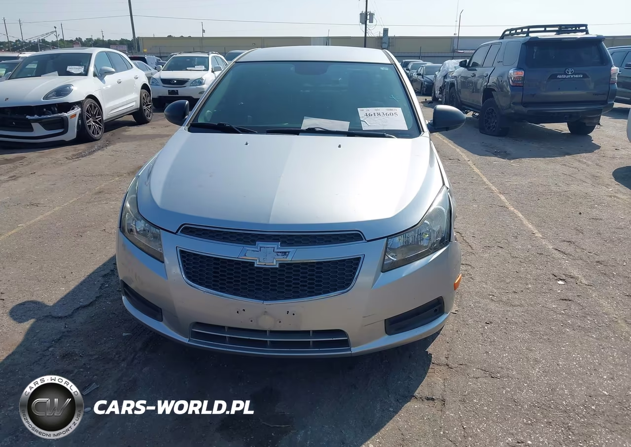 2013 Chevrolet Cruze Ls Auto VIN:1G1PA5SG3D7268842 - 6