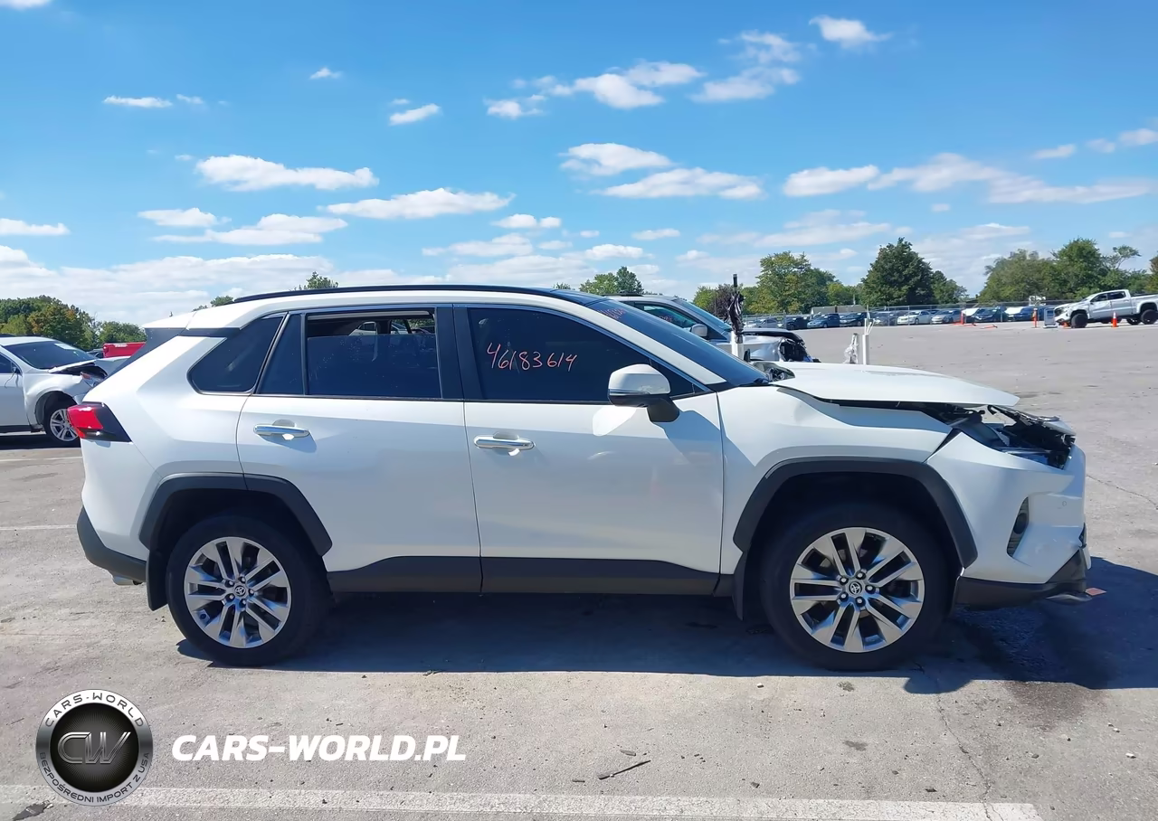 2021 Toyota Rav4 Limited VIN:JTMN1RFV0MD082773 - 13