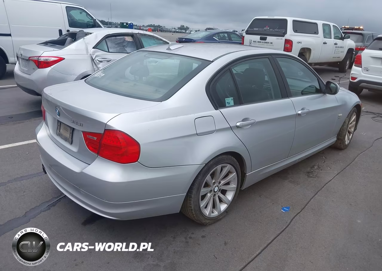2011 BMW 328I xDrive VIN:WBAPK7C57BA971614 - 4