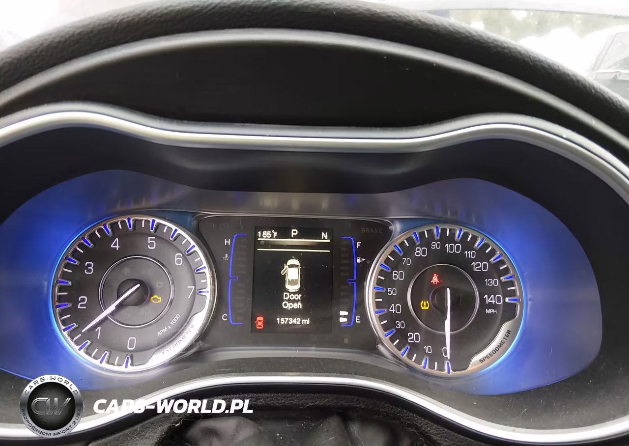 2015 Chrysler 200 Limited VIN:1C3CCCAB8FN537043 - 7
