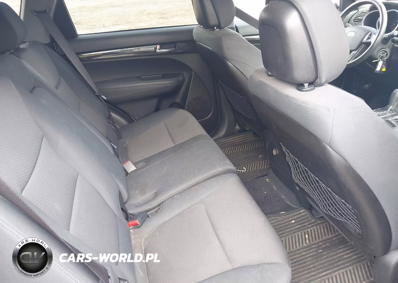 2013 Kia Sorento Lx VIN:5XYKTCA66DG416039 - 8