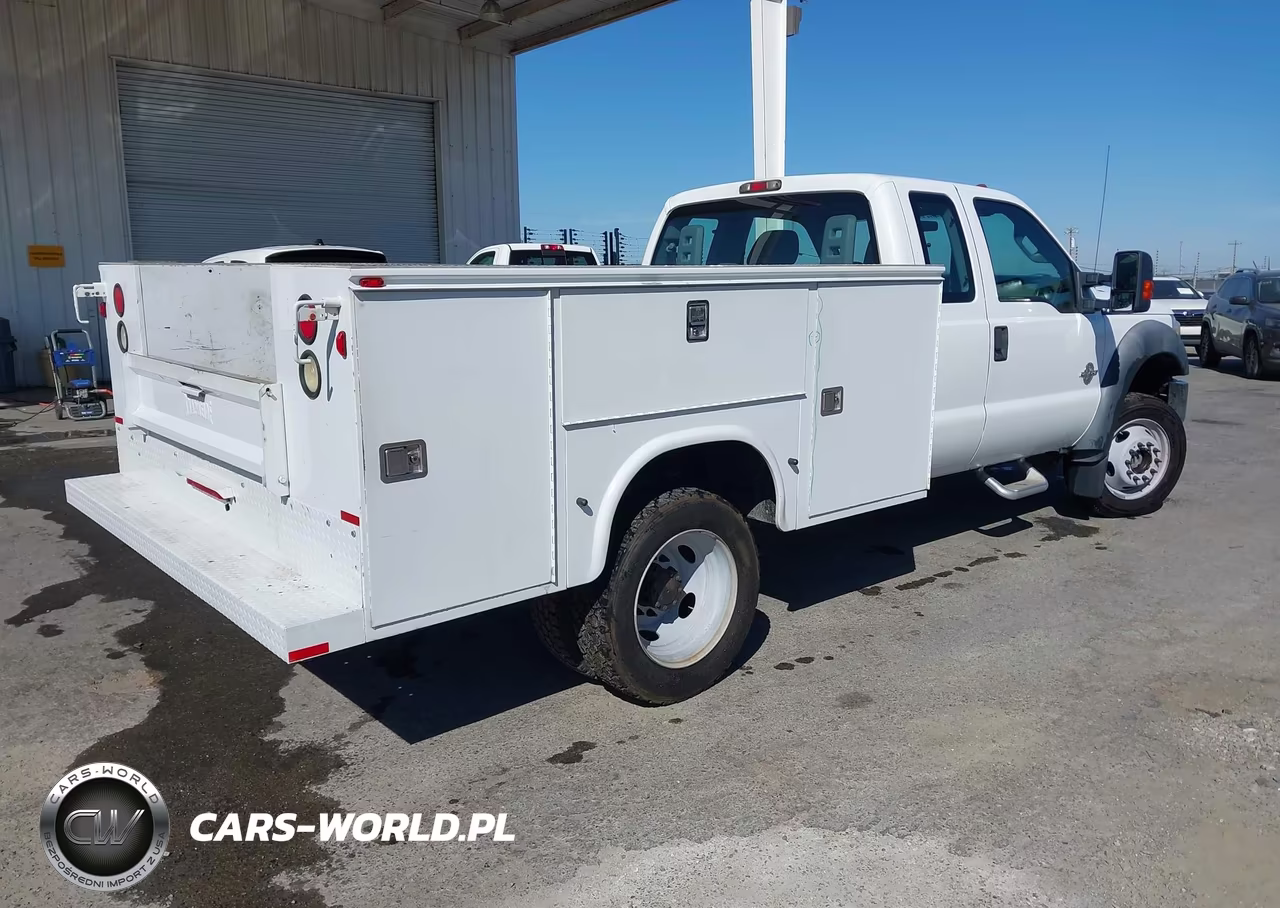 2011 Ford F-550 Chassis Xl VIN:1FD0X5HT7BEC97888 - 4