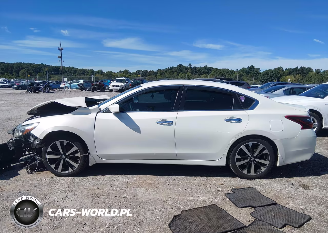 2018 Nissan Altima 2.5 Sr VIN:1N4AL3AP6JC101297 - 14