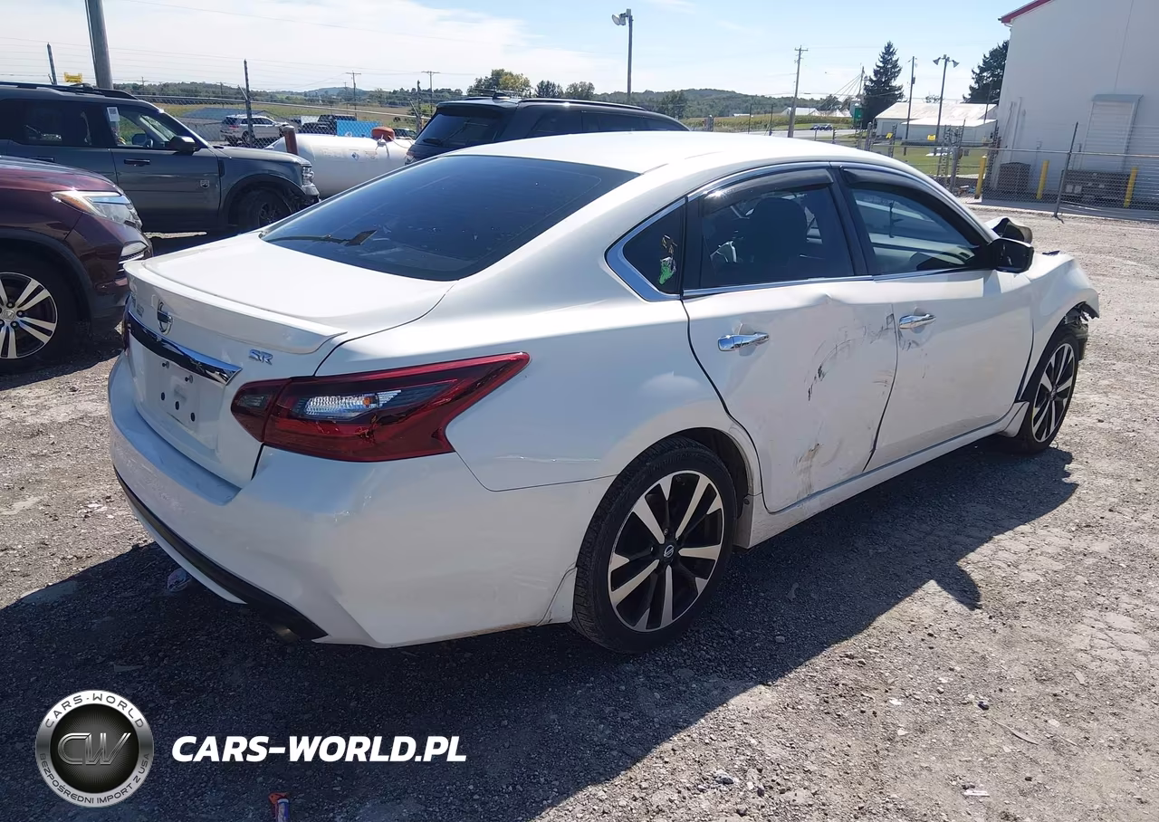2018 Nissan Altima 2.5 Sr VIN:1N4AL3AP6JC101297 - 4