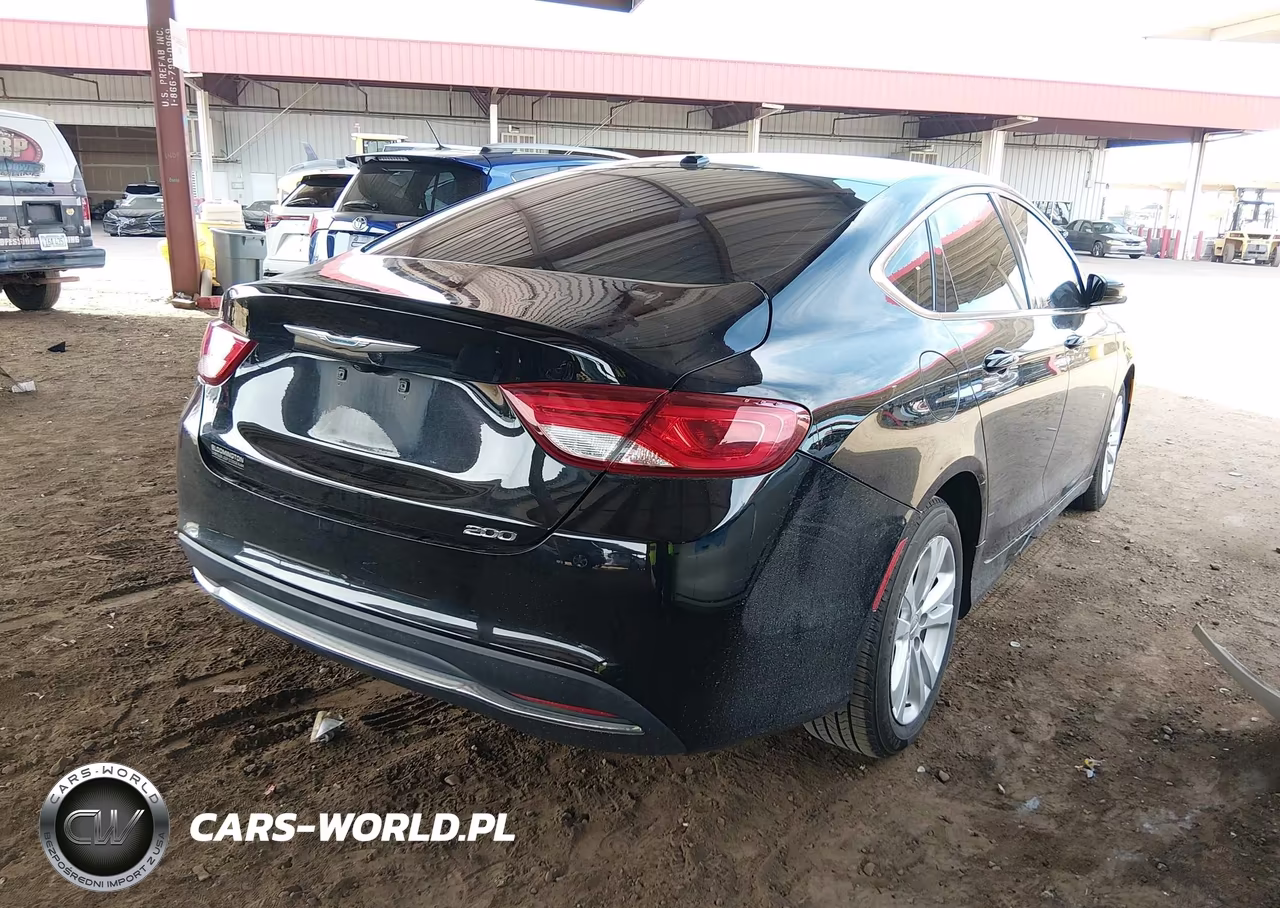 2015 Chrysler 200 Limited VIN:1C3CCCAB2FN627191 - 4