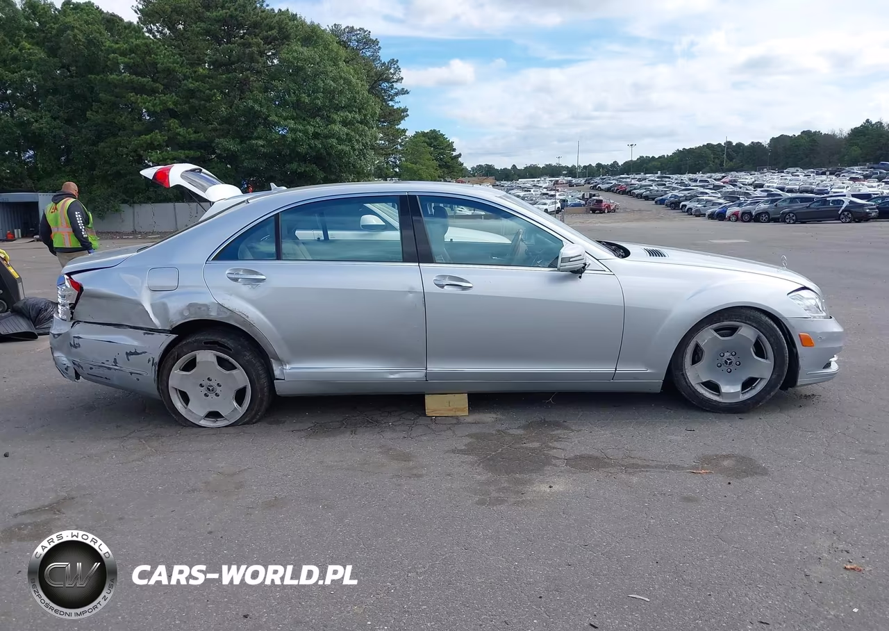 2011 Mercedes-Benz S 550 4Matic VIN:WDDNG8GB3BA400158 - 13