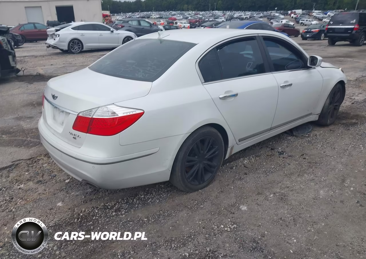 2011 Hyundai Genesis 4.6 VIN:KMHGC4DFXBU114381 - 4
