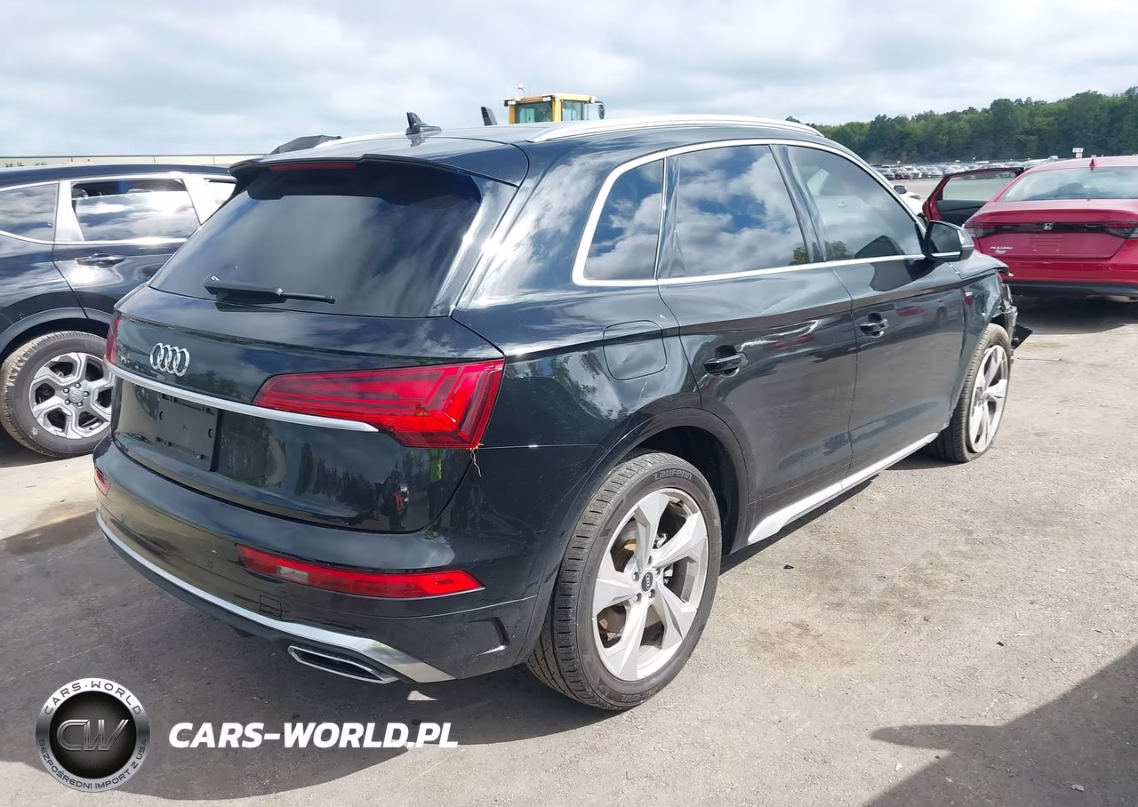 2022 Audi Q5 Premium Plus 45 Tfsi S Line Quattro S Tronic VIN:WA1EAAFYXN2132596 - 4