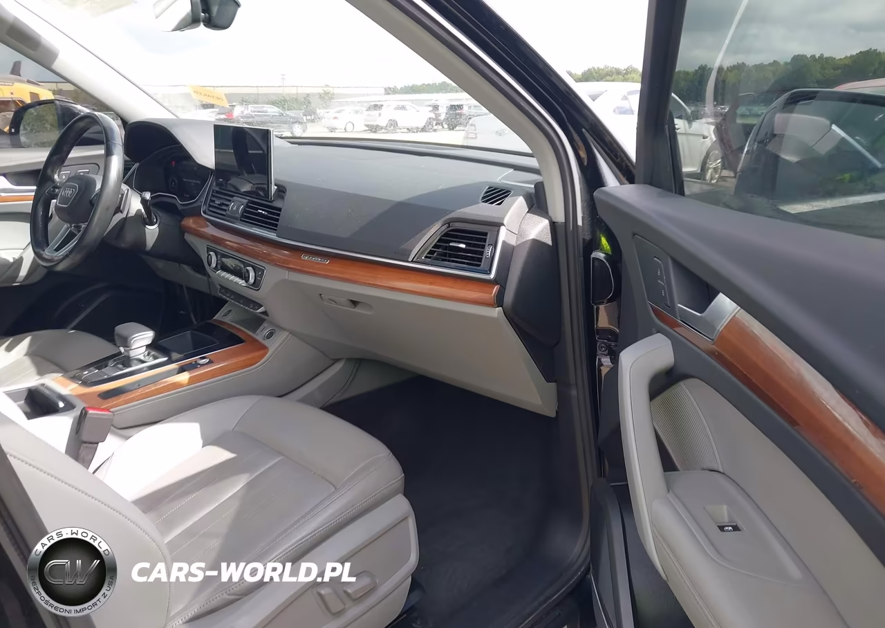 2022 Audi Q5 Premium Plus 45 Tfsi S Line Quattro S Tronic VIN:WA1EAAFYXN2132596 - 5