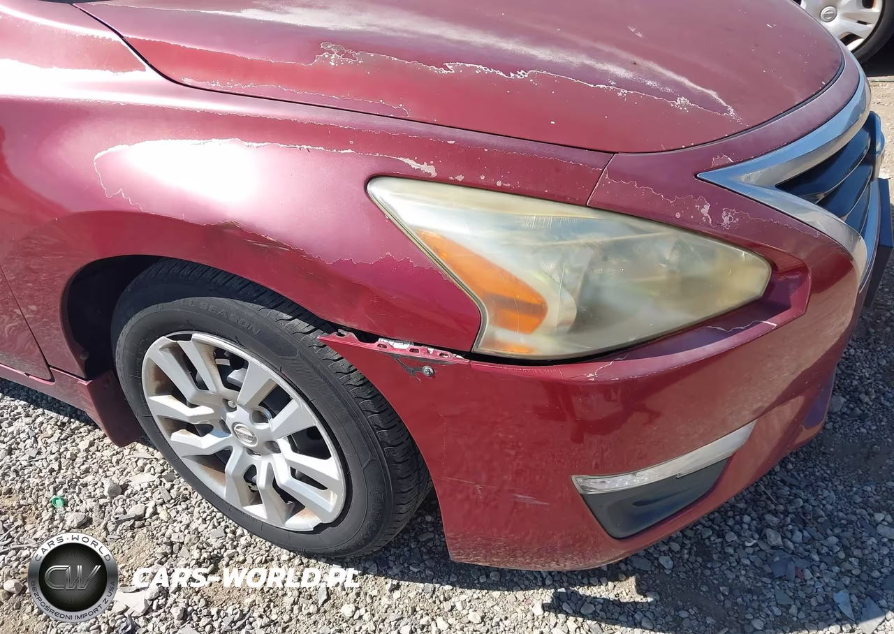 2014 Nissan Altima 2.5 S VIN:1N4AL3AP1EN216108 - 12