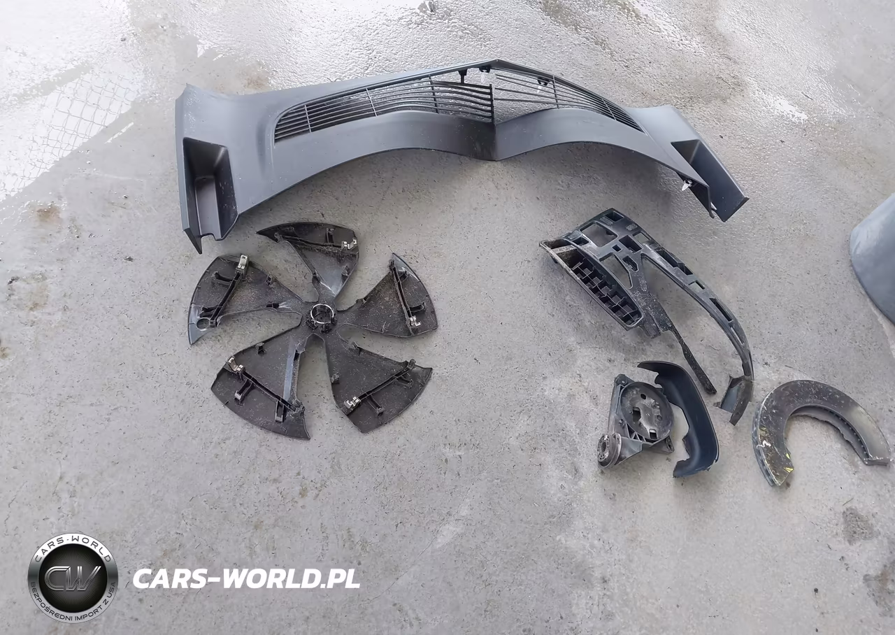 2026 Tesla Modelo Y Premium Rear-Wheel Drive-Rear-Wheel Drive VIN:7SAYGDED1TA654447 - 10
