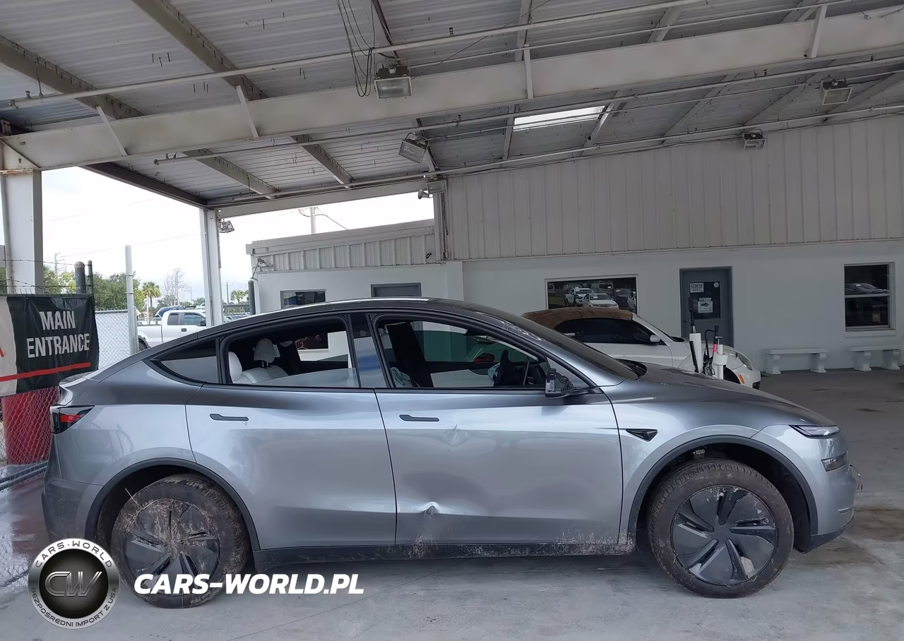 2026 Tesla Modelo Y Premium Rear-Wheel Drive-Rear-Wheel Drive VIN:7SAYGDED1TA654447 - 12