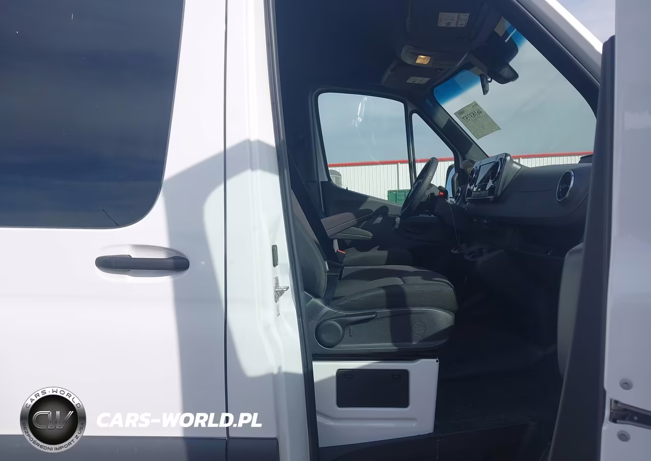2026 Mercedes-Benz Sprinter 2500 Standard Roof 4-Cyl Diesel VIN:W1Z4KFHY6TT612058 - 5