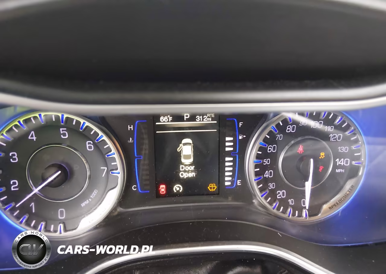 2015 Chrysler 200 Limited VIN:1C3CCCAB1FN547204 - 7