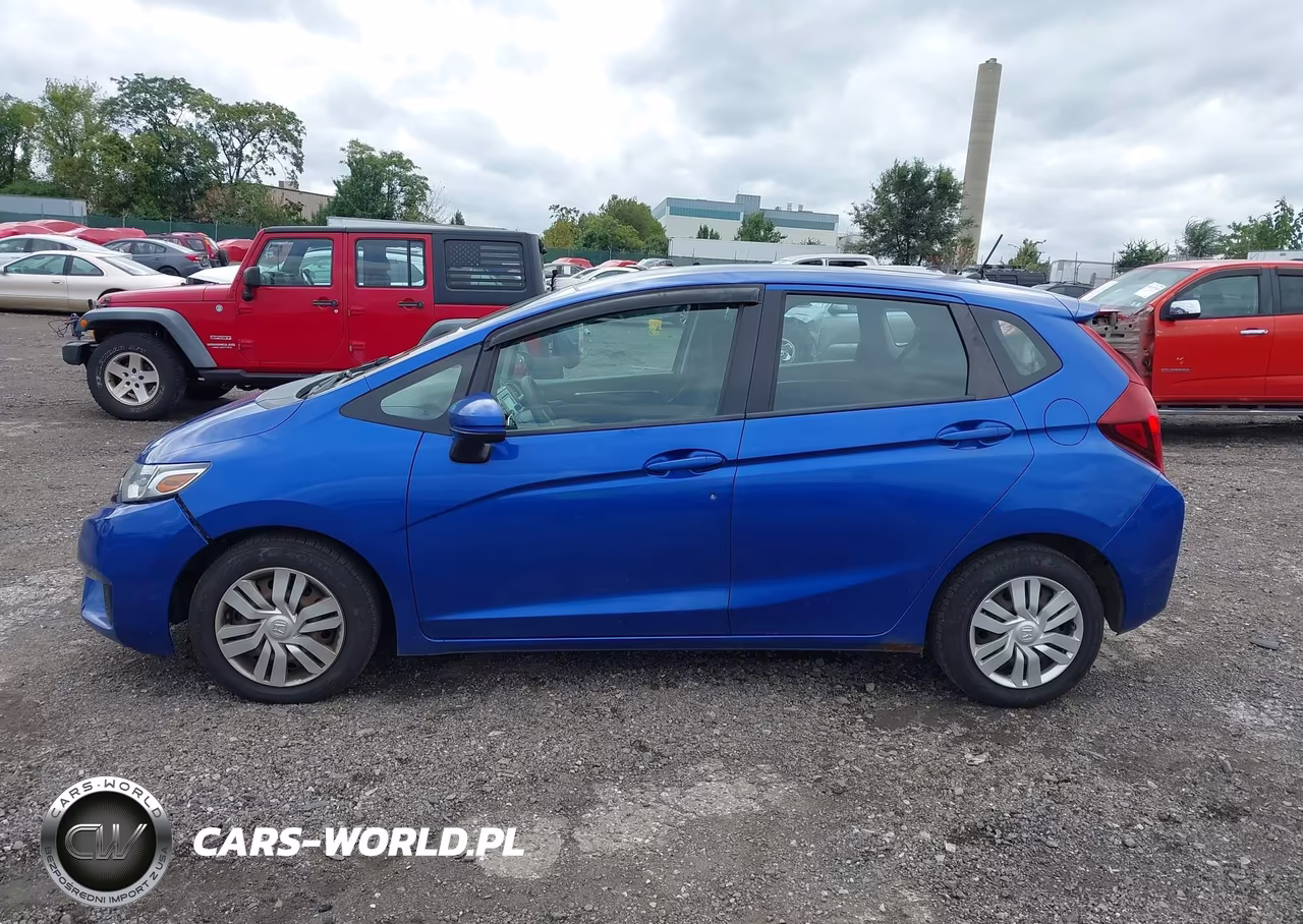 2015 Honda Fit Lx VIN:3HGGK5H55FM714154 - 14