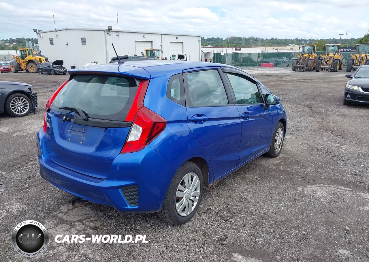 2015 Honda Fit Lx VIN:3HGGK5H55FM714154 - 4