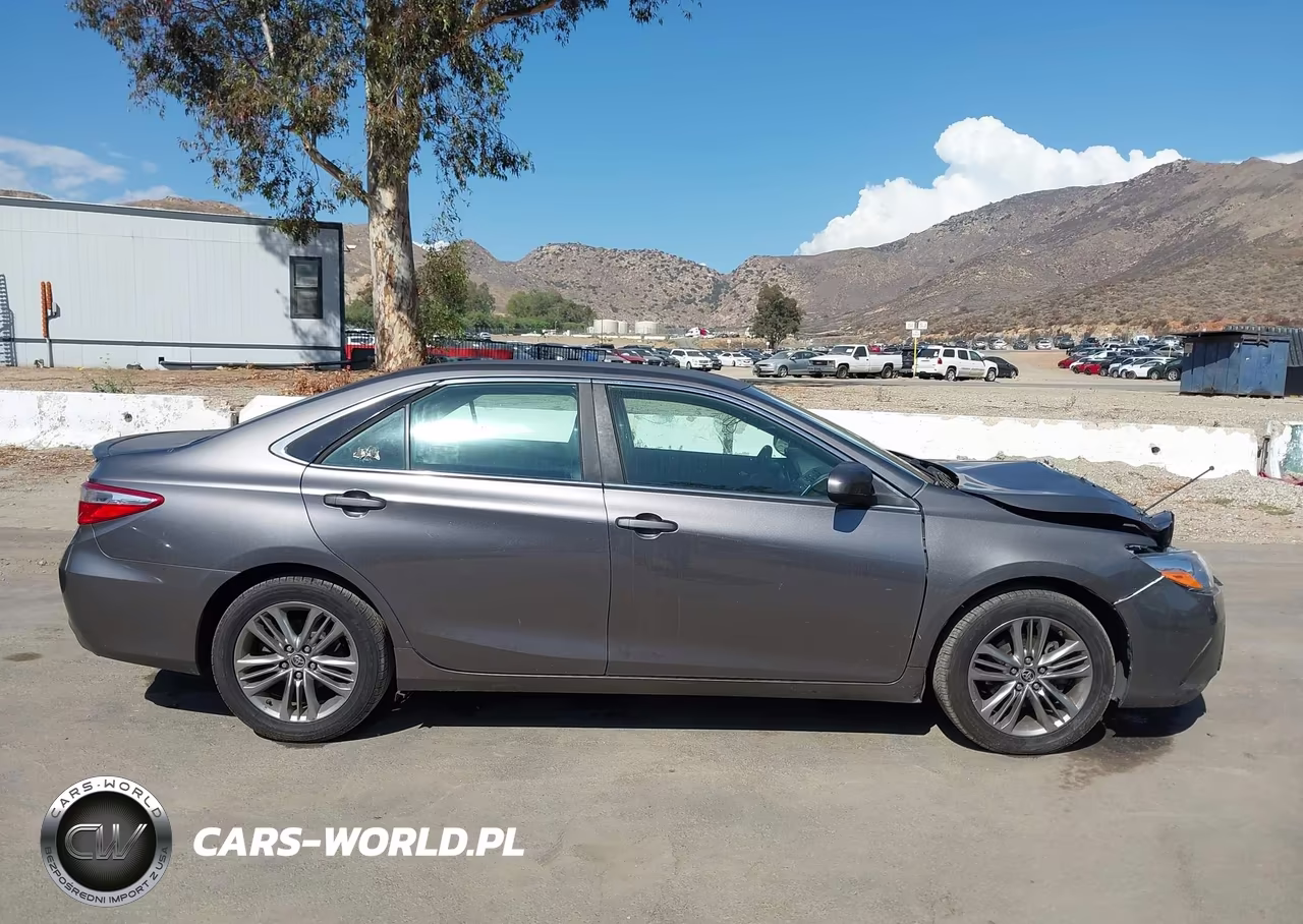 2015 Toyota Camry Se VIN:4T1BF1FK3FU089646 - 13