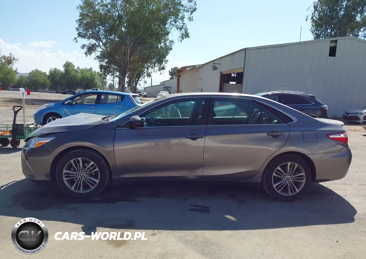 2015 Toyota Camry Se VIN:4T1BF1FK3FU089646 - 14