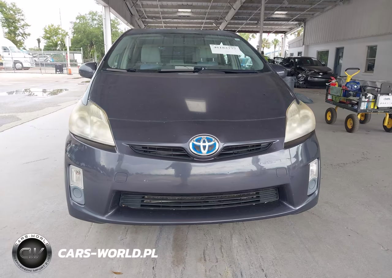 2011 Toyota Prius Two VIN:JTDKN3DUXB5369737 - 12