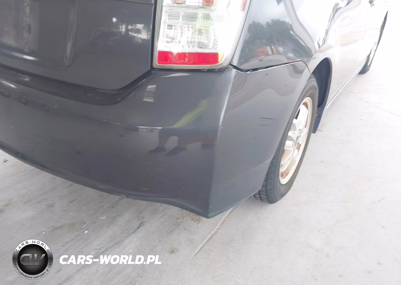 2011 Toyota Prius Two VIN:JTDKN3DUXB5369737 - 17