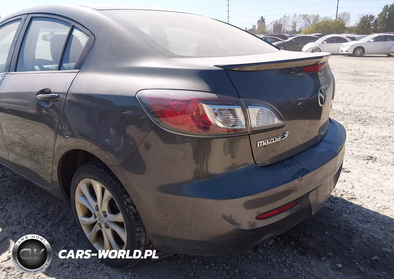 2011 Mazda Mazda3 S Sport VIN:JM1BL1U50B1387741 - 13