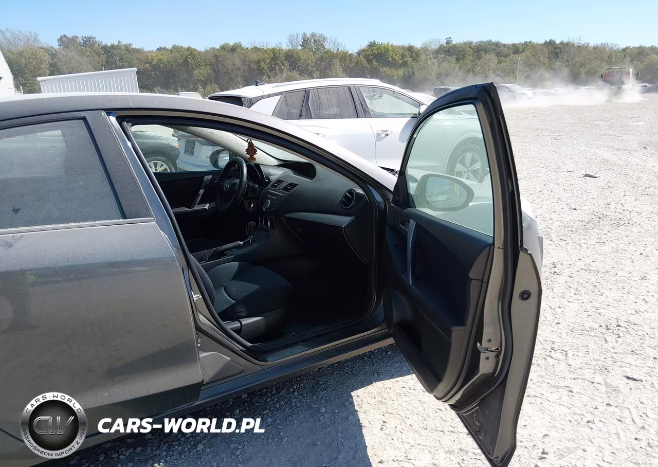2011 Mazda Mazda3 S Sport VIN:JM1BL1U50B1387741 - 5