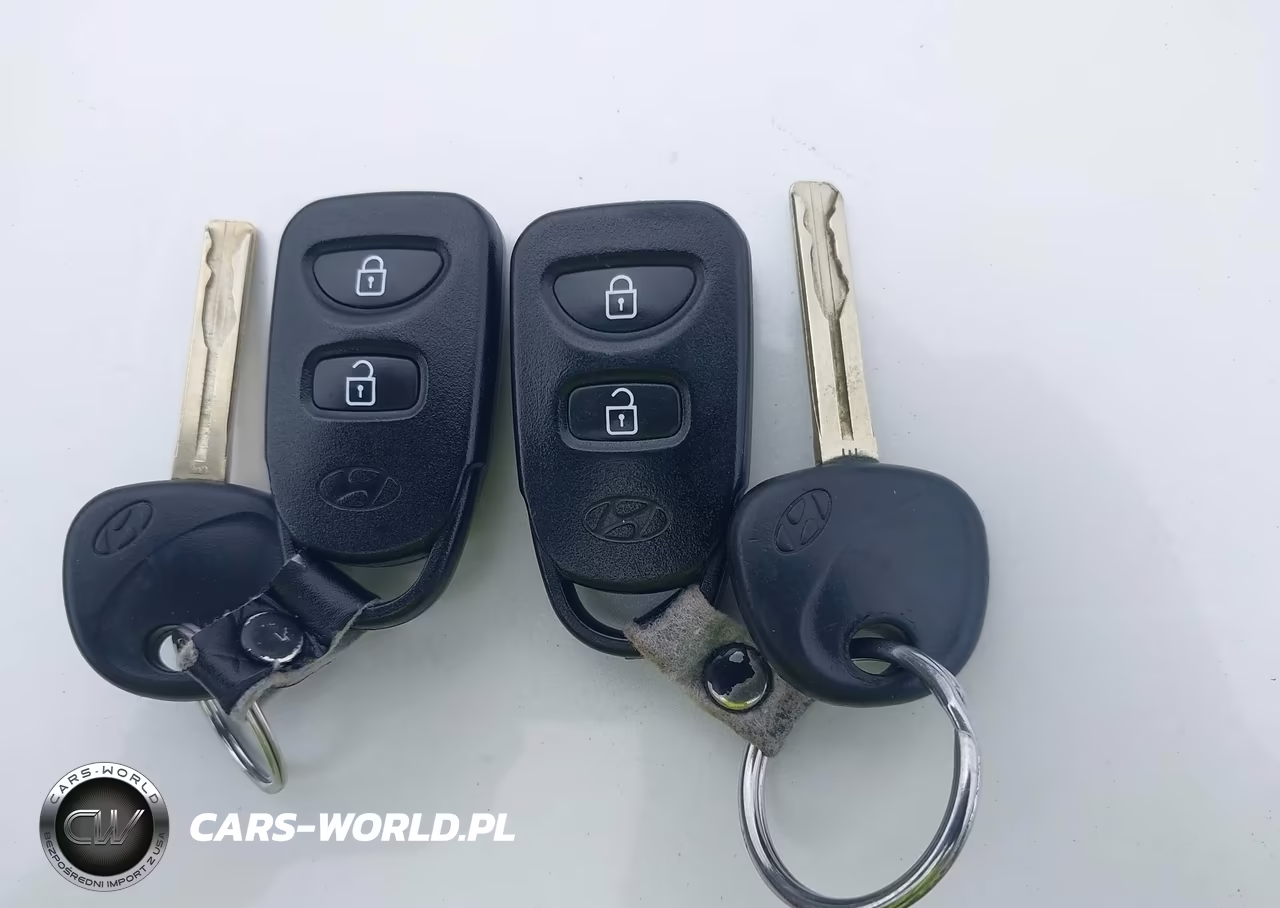 2012 Hyundai Tucson Limited VIN:KM8JUCACXCU481841 - 11