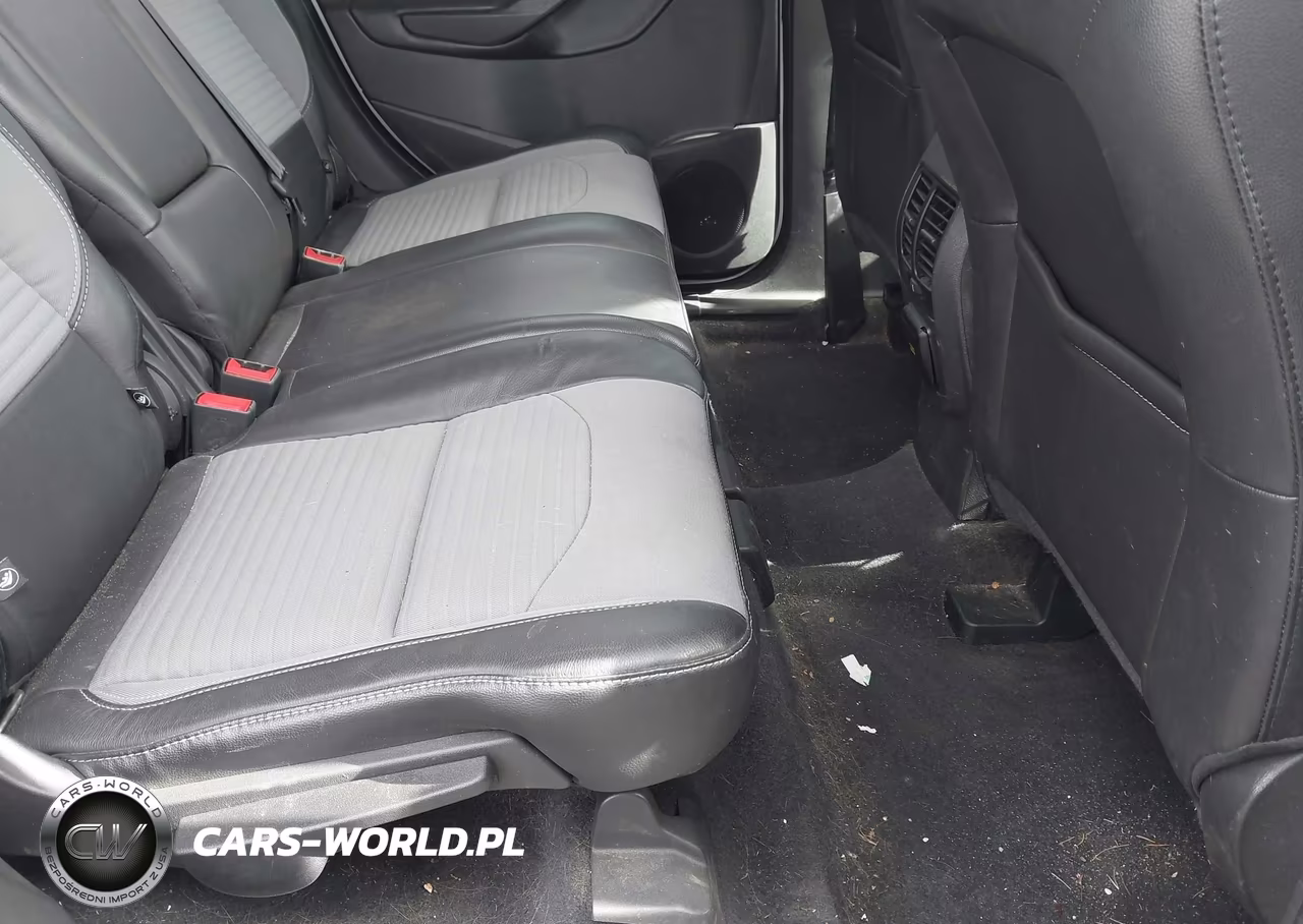 2017 Ford Escape Titanium VIN:1FMCU9JDXHUA44725 - 8
