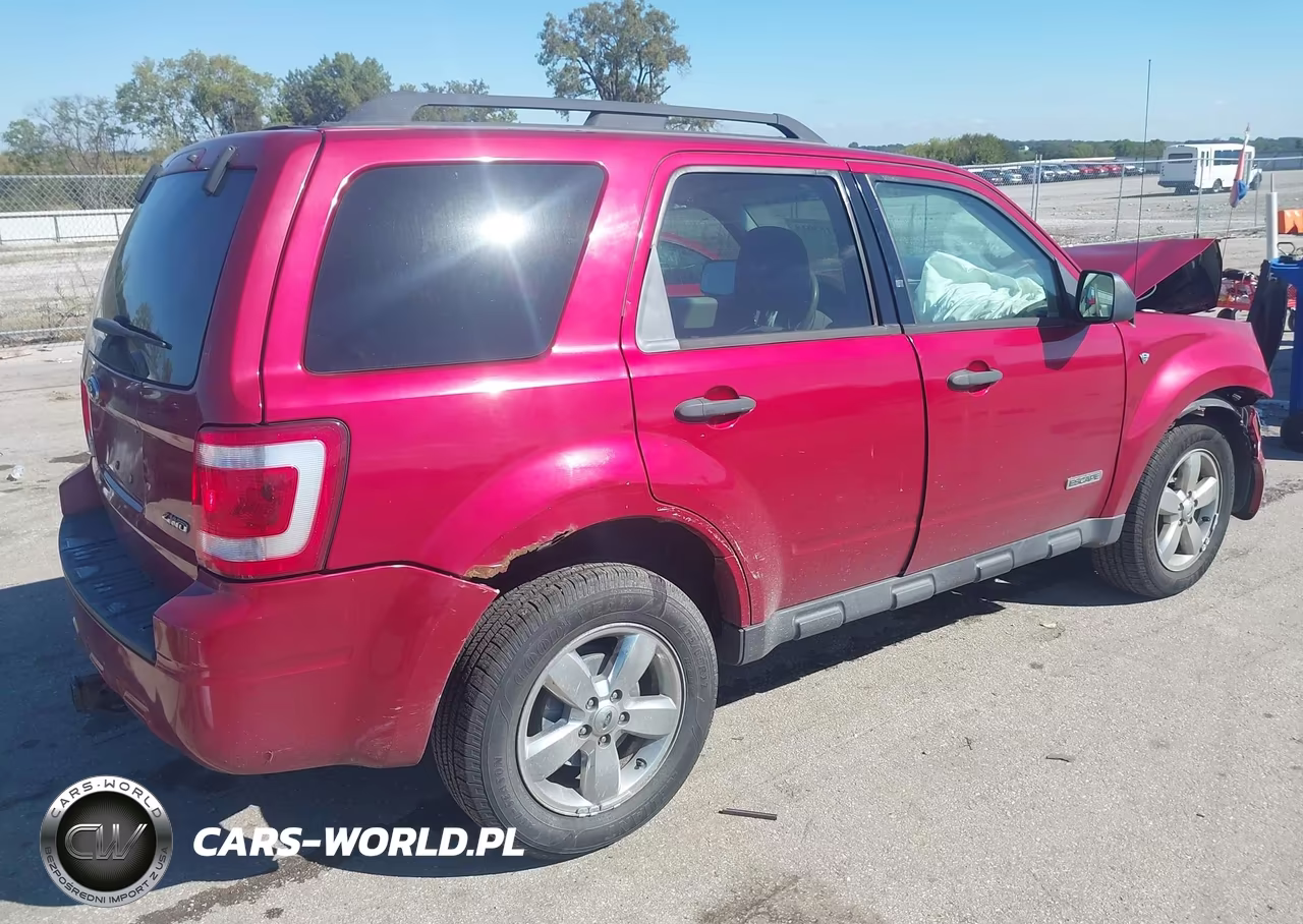 2008 Ford Escape Xlt VIN:1FMCU93128KB45949 - 4